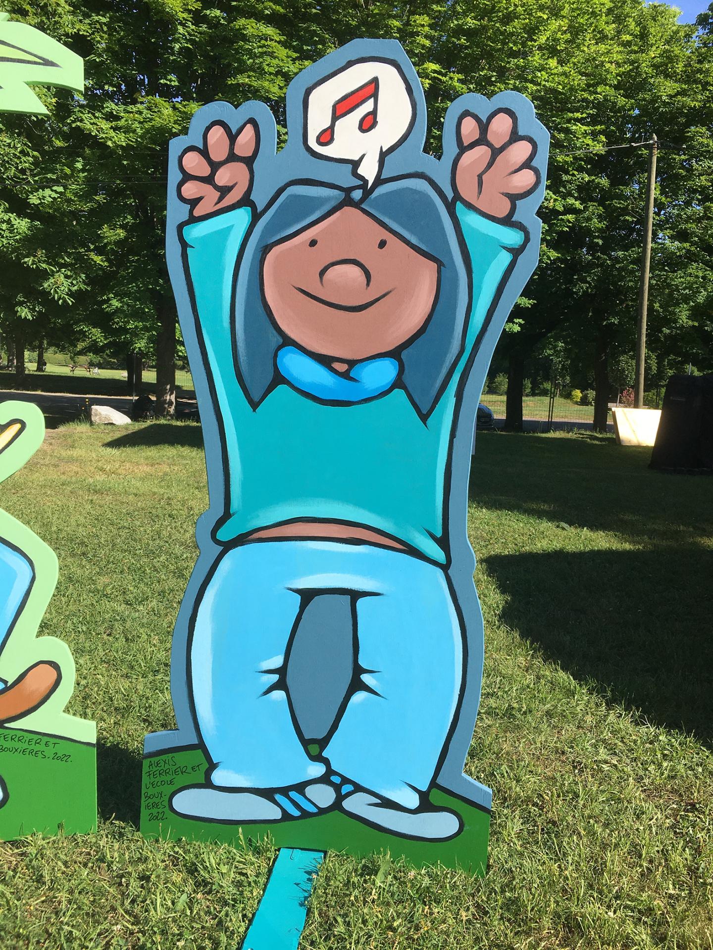 9 22